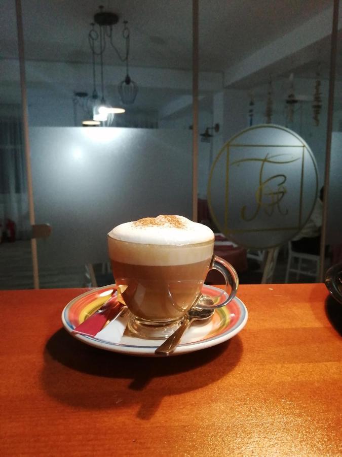 Tina Guest House Basarabi Dış mekan fotoğraf
